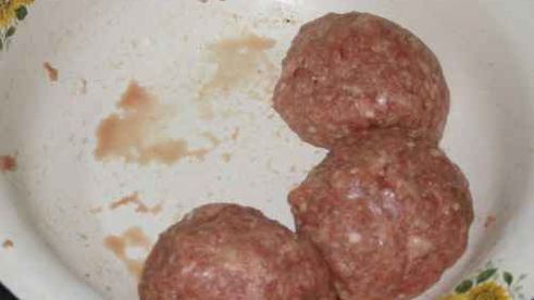 котлеты с гарниром и овощами