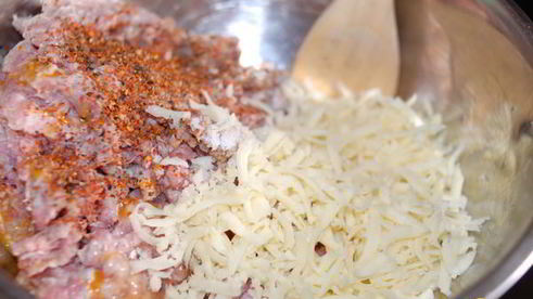 котлеты, запеченные в сливочно-томатном соусе