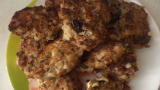 Куриные котлеты с черносливом