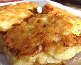 Рыбные котлеты с салом