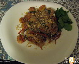 Лапша по-тайски с кешью