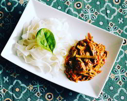 Лапша с арахисом по-тайски