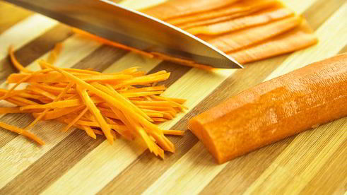 лапша с брокколи