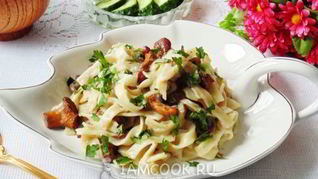 Лапша с грибами в сливочном соусе