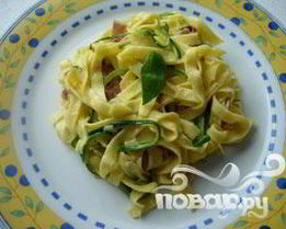 Лапша Тальятелле с цукини и ветчиной