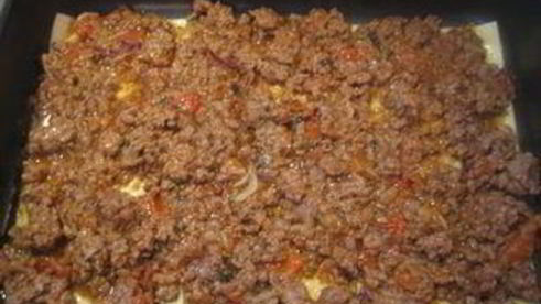 лазанья болоньеза