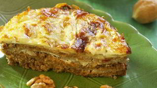 Лазанья из молодой капусты с орехами