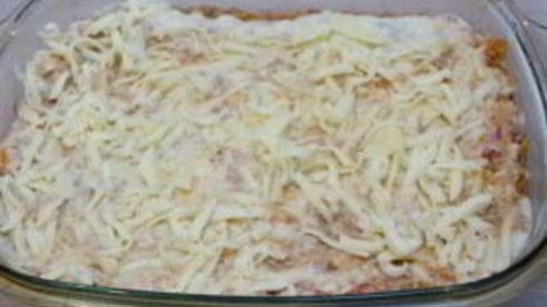 лазанья под соусом болоньезе