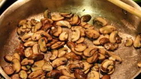 лазанья с баклажанами и грибами