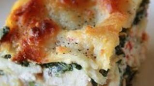 Лазанья с курицей, шпинатом и рикоттой