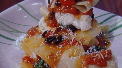 рыбная лазанья с оливками