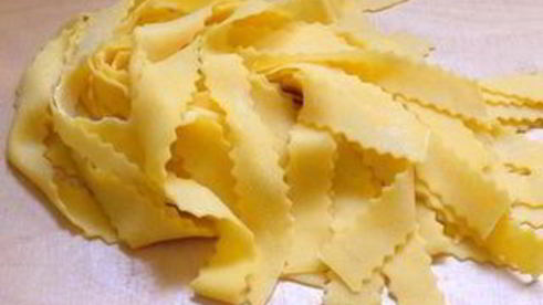 домашние паппарделле с фаршированными помидорчиками