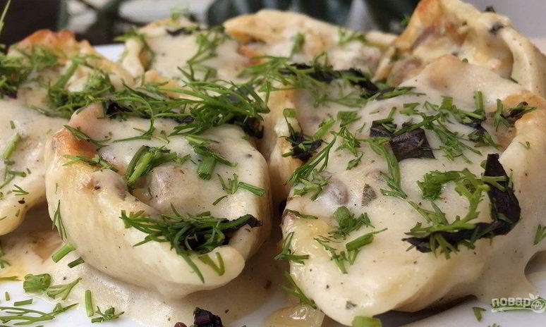 Рецепт фаршированных макарон ракушки под соусом бешамель