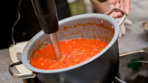 каннеллони с ветчиной и моцареллой