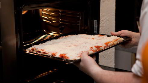 каннеллони с ветчиной и моцареллой