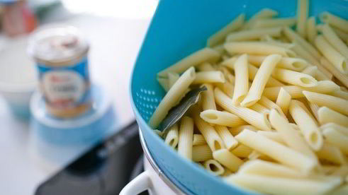 макароны по-флотски с тунцом