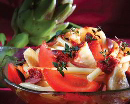 Макароны с артишоками, оливками и запеченными томатами