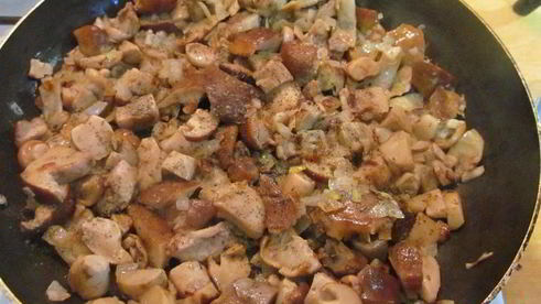 макароны с белыми грибами