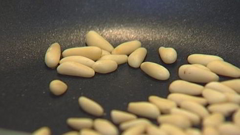 макароны с брокколи и шпинатом