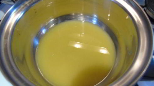 молекулярные спагетти с шариками из водки