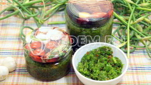 паста из чесночных стрелок