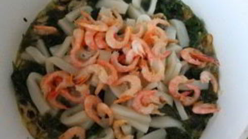 паста с чернилами каракатицы и морепродуктами