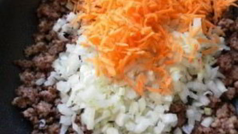 паста с фаршем и помидорами