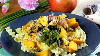 Паста с морепродуктами и грушами