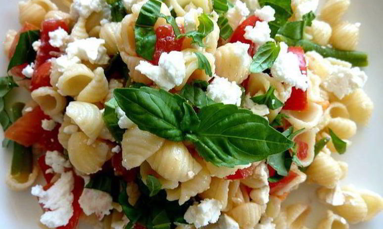 Рецепт пасты с помидорами и зеленой фасолью