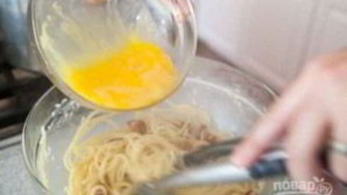 спагетти карбонара с беконом