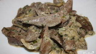 Бефстроганов из печени в мультиварке