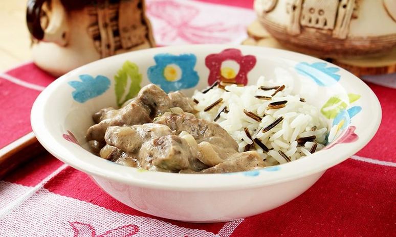 Рецепт бефстроганова из свинины в мультиварке