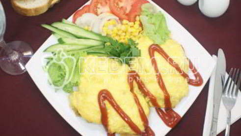 куриная грудка в духовке под ананасами