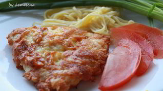 Куриная грудка в яично-сырной корочке