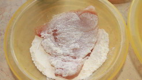 куриная грудка в яично-сырной корочке