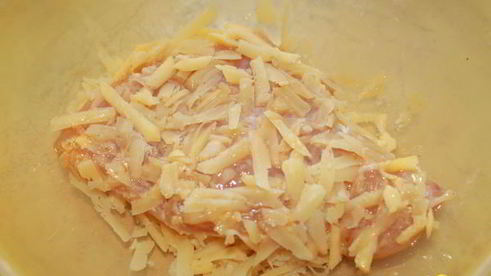 куриная грудка в яично-сырной корочке