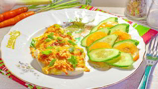 Куриное филе с морковью и сыром