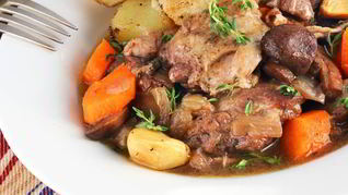 Куриные бедра с шампиньонами