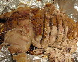 Курица с сухофруктами в духовке