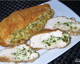 Курица с творогом в духовке