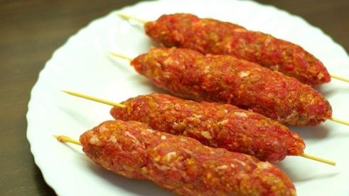 люля-кебаб на сковороде