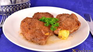 Свиные отбивные Кармашки с сыром и яблоками