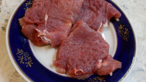 свиные отбивные кармашки с сыром и яблоками