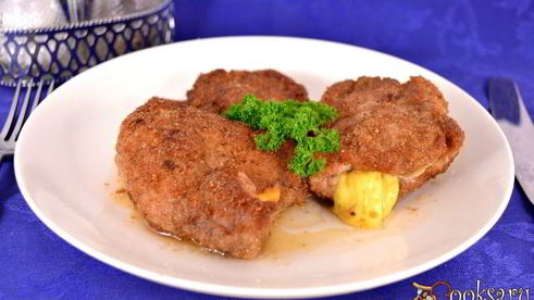 свиные отбивные кармашки с сыром и яблоками