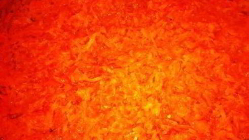 тушеная курица с овощной подливкой