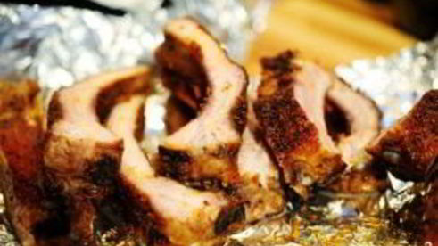 жареные свиные ребрышки в духовке