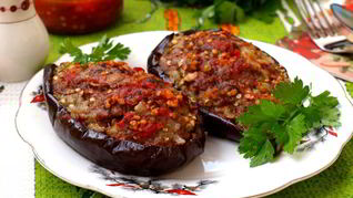 Баклажаны фаршированные мясным фаршем