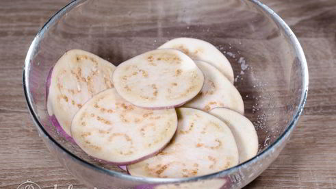 баклажаны под сыром в духовке