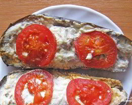 Баклажаны с фаршем в мультиварке