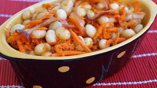 Фасоль по-корейски с морковью и уксусом